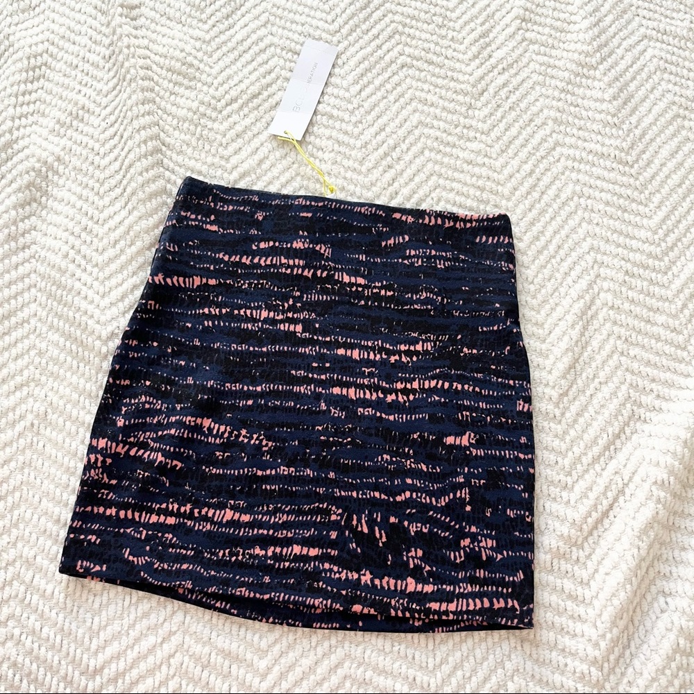 BCBGENERATION Multi Color Pink Purple Mini Skirt in Size XXS